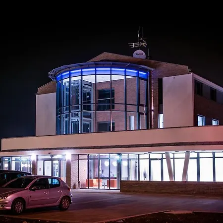 Hotel Kosma Kozmin Wielkopolski