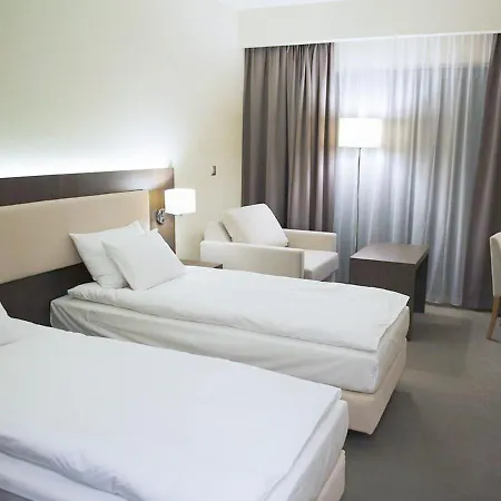 Hotel Kosma 4*